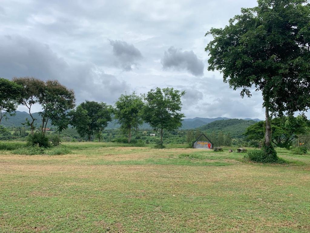 บ้านอิงเมยแคมป์ แก่งกระจาน Ban Phu Bon المظهر الخارجي الصورة